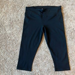 Gap Eclipse capris